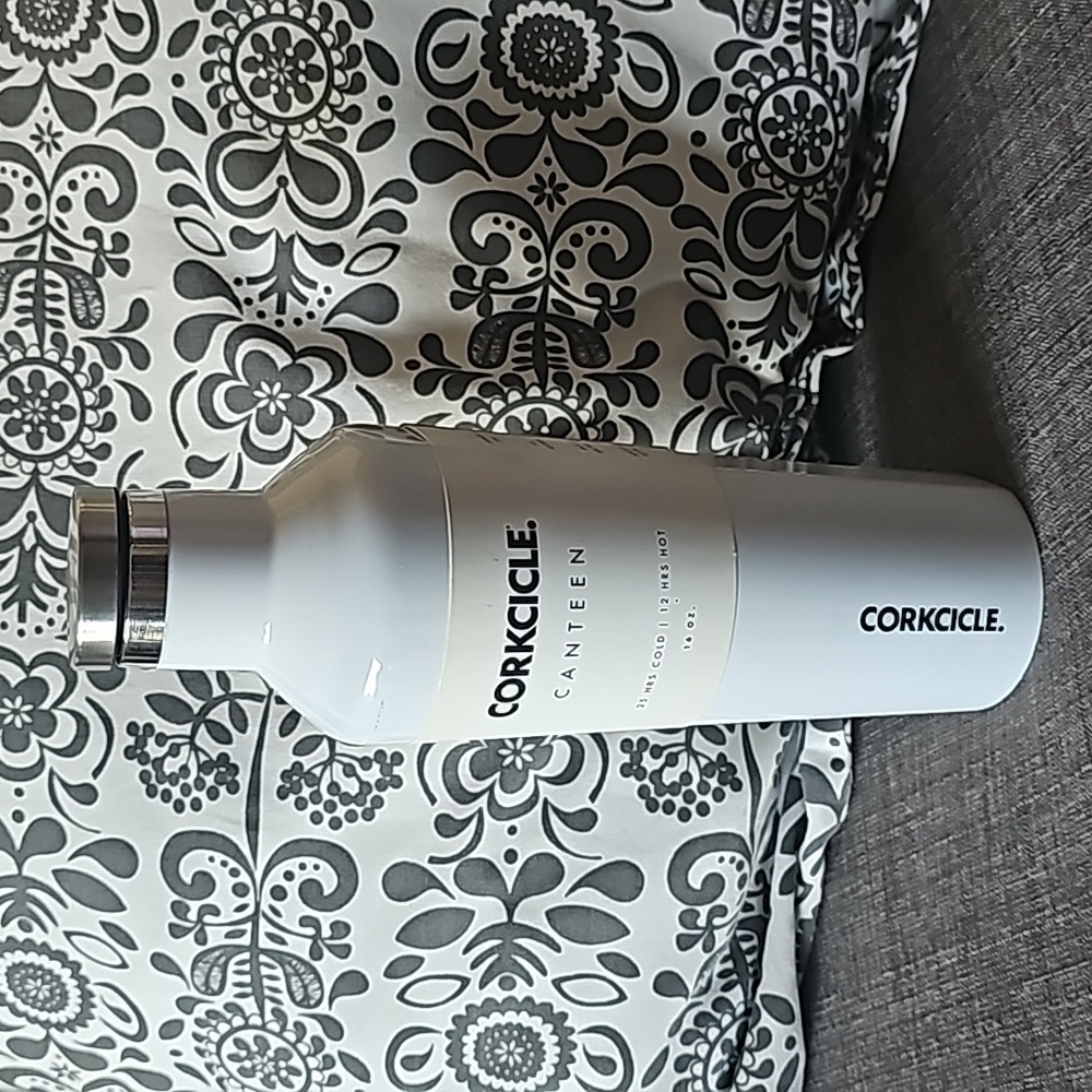 Corkcicle Canteen